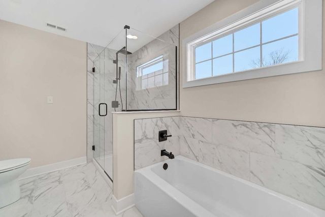 712 Verdano Terrace, Crown Point, IN 46307