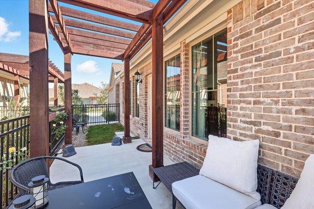 1029 3rd Street, Argyle, TX 76226