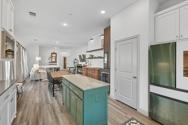 1029 3rd Street, Argyle, TX 76226