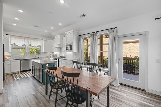 1029 3rd Street, Argyle, TX 76226