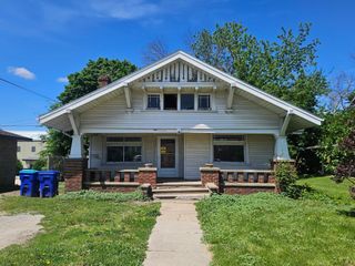 111 5th Ave NE, Independence, IA 50644