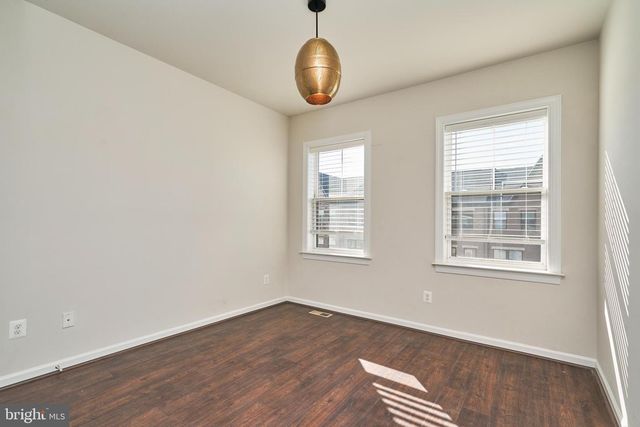 45116 KINCORA, Sterling, VA 20166