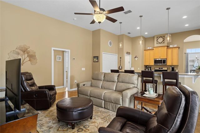 2648 VALIANT DRIVE, Clermont, FL 34711