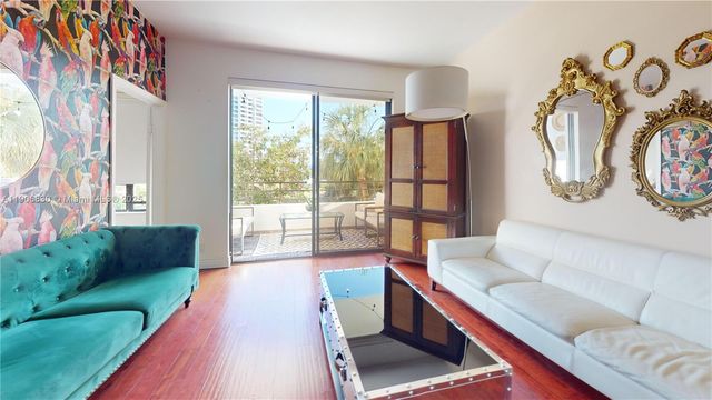 500 THREE ISLANDS BLVD L 25, Hallandale Beach, FL 33009