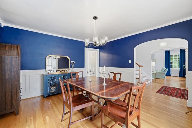 365 Henry Clay Boulevard, Lexington, KY 40502