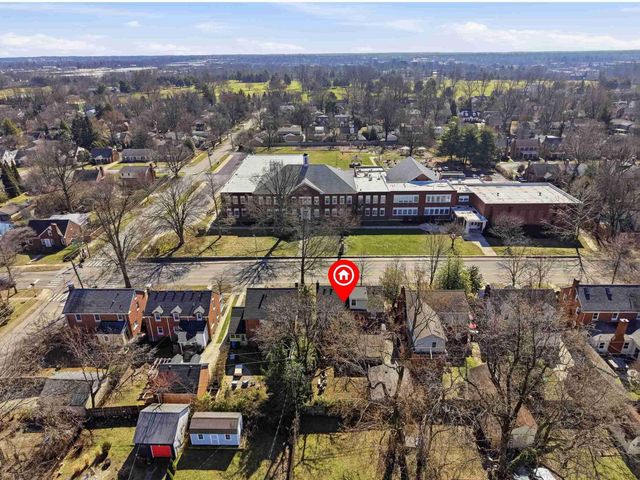 365 Henry Clay Boulevard, Lexington, KY 40502