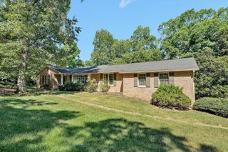 3615 Brymoor RD SW, Roanoke, VA 24018
