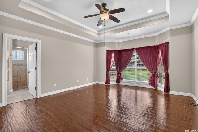 144 Abrego Lake, Floresville, TX 78114