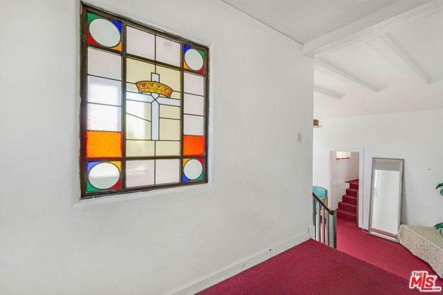 7623 8th Avenue, Los Angeles, CA 90043