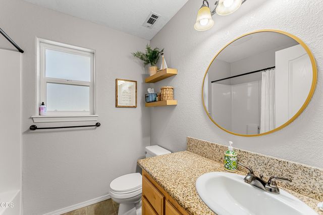 333 SW Bayou Place, Grants Pass, OR 97526