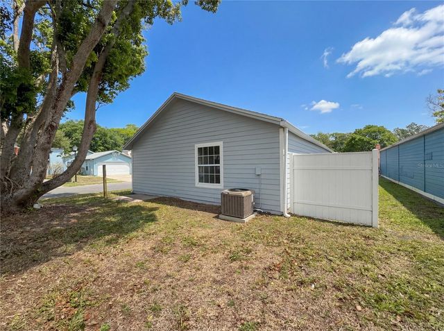 2000 PLAINFIELD DRIVE, Orlando, FL 32812