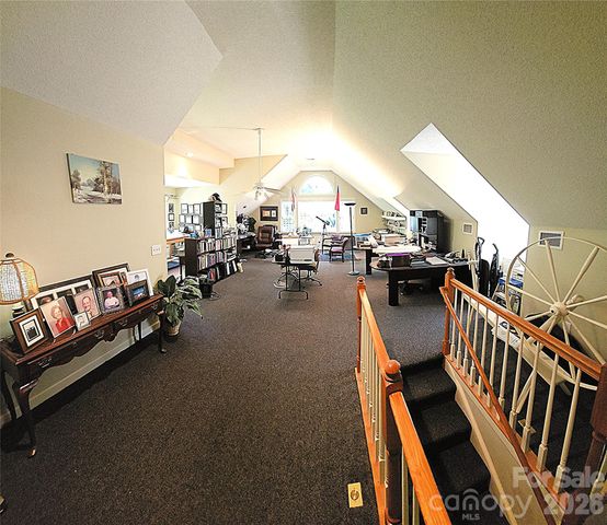 4721 Kuykendall Road, Charlotte, NC 28270