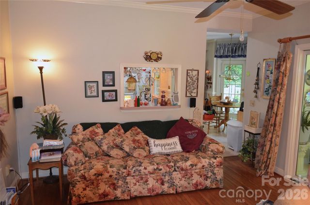 4721 Kuykendall Road, Charlotte, NC 28270