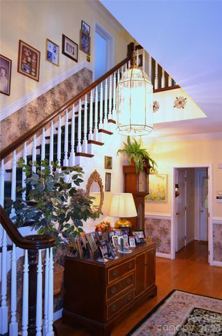 4721 Kuykendall Road, Charlotte, NC 28270