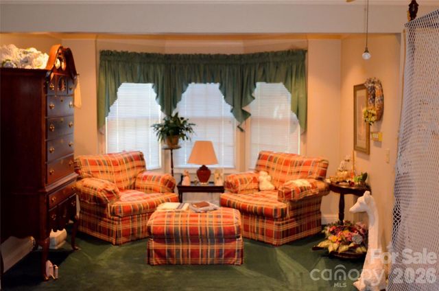 4721 Kuykendall Road, Charlotte, NC 28270