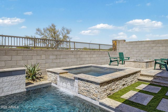 13520 W PHACELIA Lane, Peoria, AZ 85383