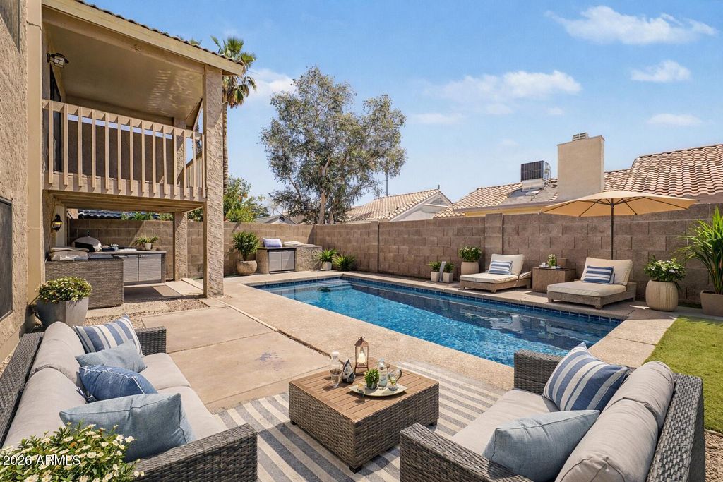 Image 34 of property listing at 4021 E AMBERWOOD Drive, Phoenix, AZ 85048
