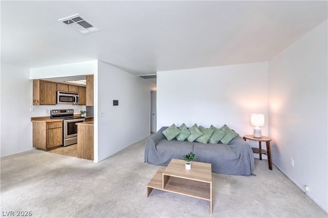 1101 Willow Tree Drive D, Las Vegas, NV 89128