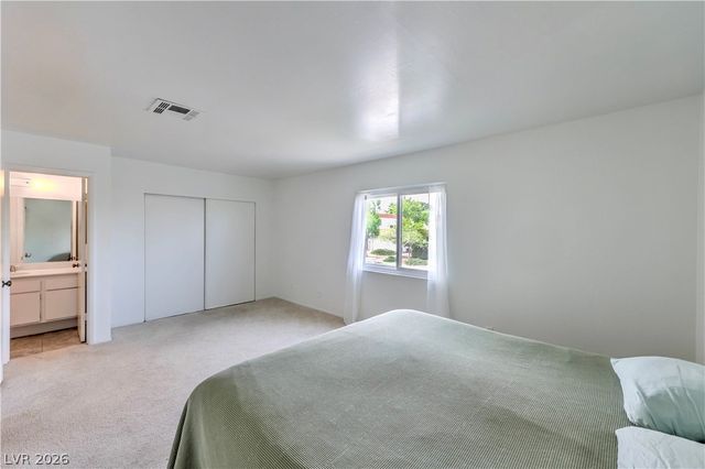 1101 Willow Tree Drive D, Las Vegas, NV 89128