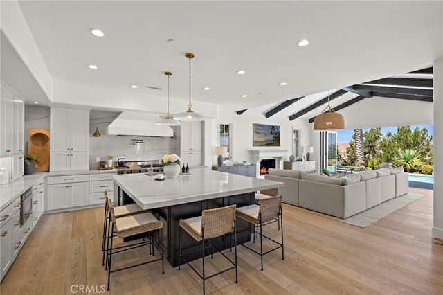 9 Broken Arrow, Ladera Ranch, CA 92694