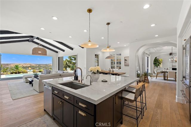 9 Broken Arrow, Ladera Ranch, CA 92694