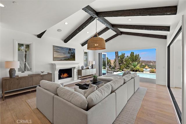9 Broken Arrow, Ladera Ranch, CA 92694
