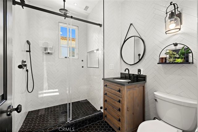 9 Broken Arrow, Ladera Ranch, CA 92694