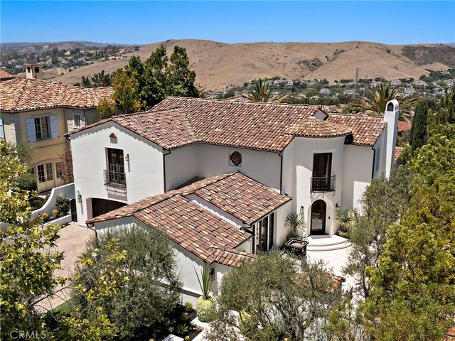 9 Broken Arrow, Ladera Ranch, CA 92694