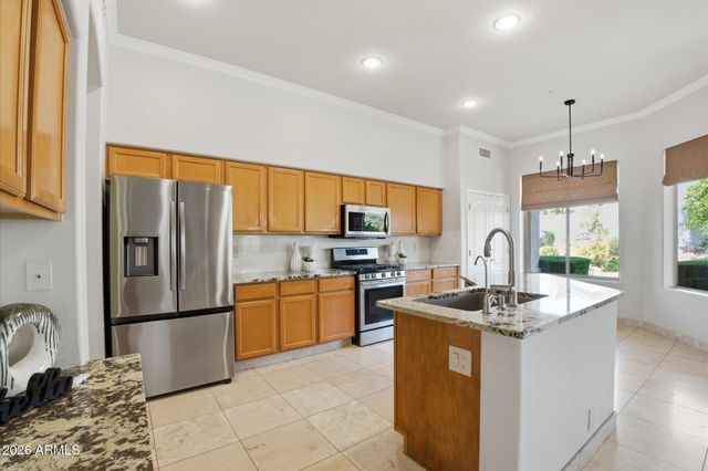 22327 N 76TH Place, Scottsdale, AZ 85255