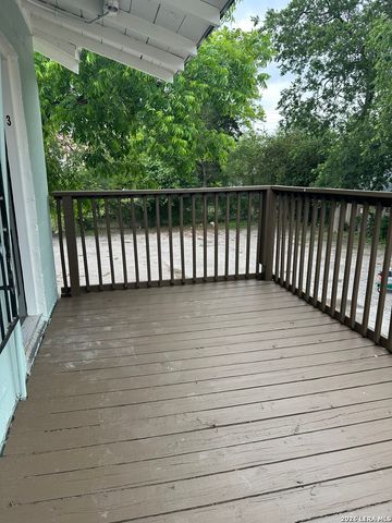 3016 S PRESA ST, San Antonio, TX 78210