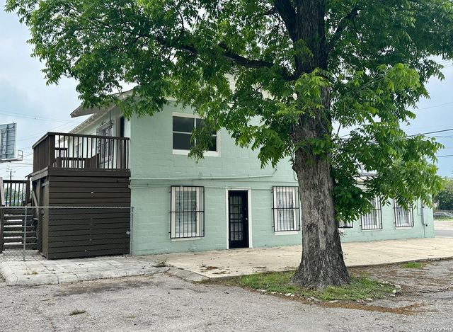 3016 S PRESA ST, San Antonio, TX 78210
