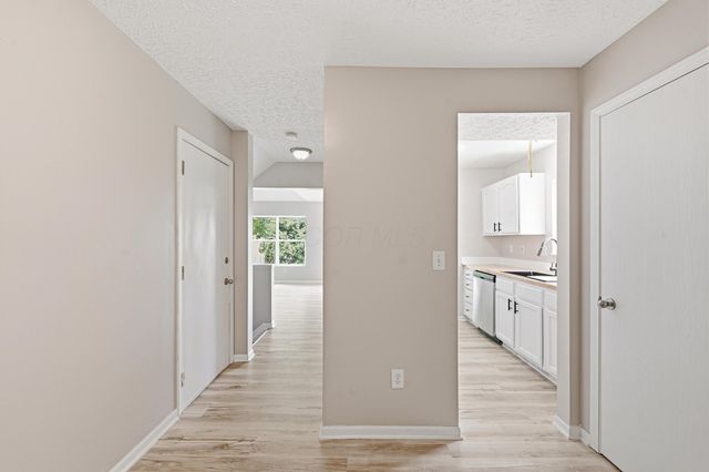 3794 Dunlane Court, Columbus, OH 43228