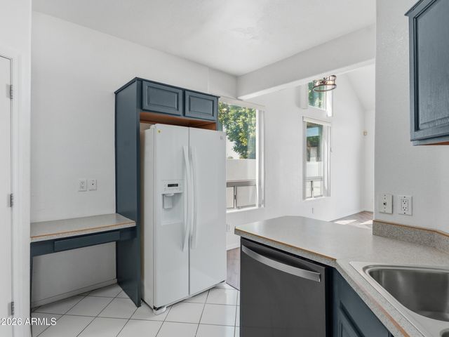 5400 S Hardy Drive 114, Tempe, AZ 85283