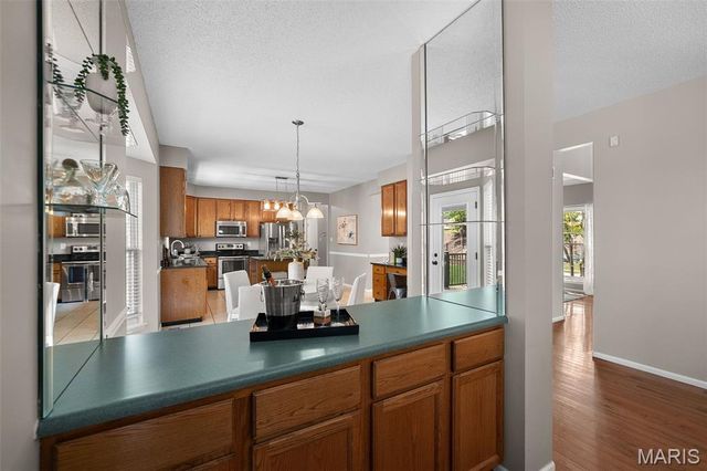 876 Emerald Place Drive, St Charles, MO 63304