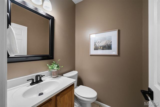 876 Emerald Place Drive, St Charles, MO 63304