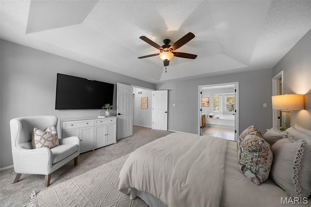 876 Emerald Place Drive, St Charles, MO 63304