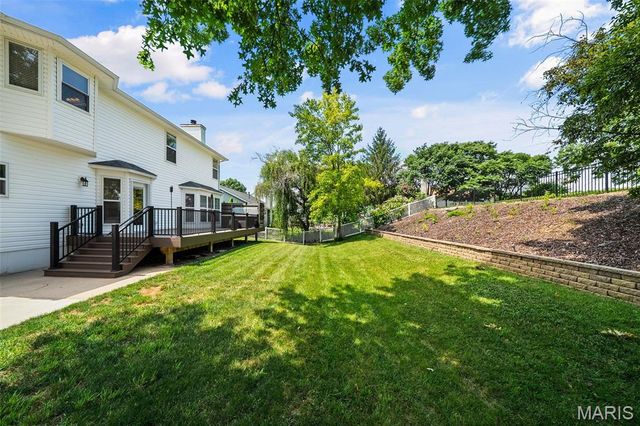 876 Emerald Place Drive, St Charles, MO 63304