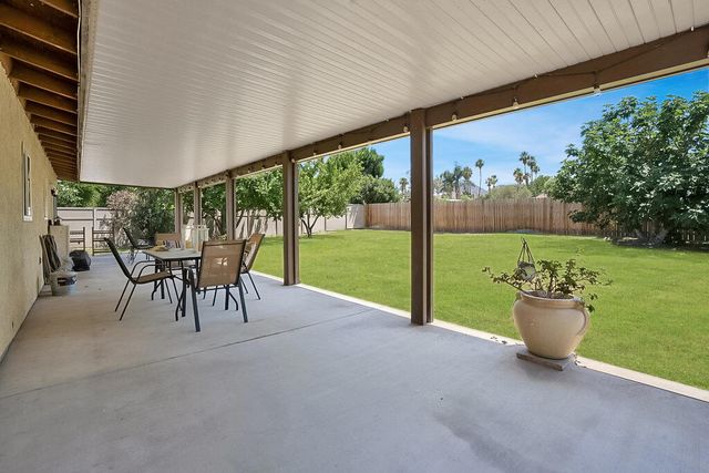 74429 Buttonwood Drive, Palm Desert, CA 92260