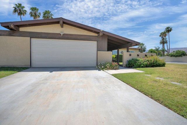 74429 Buttonwood Drive, Palm Desert, CA 92260
