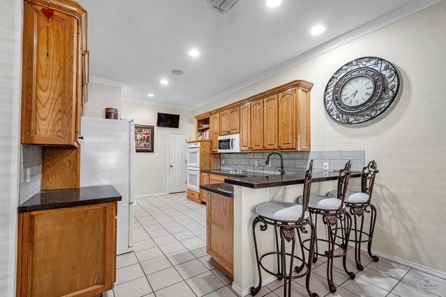 5502 Sterling Court, Midland, TX 79707