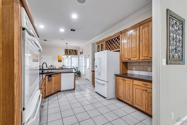 5502 Sterling Court, Midland, TX 79707