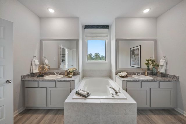 840 Barton Place Drive, Cleveland, TX 77327