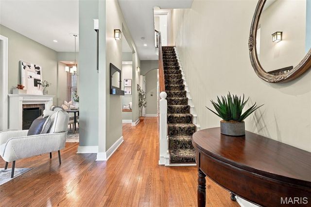 1816 Hickory Street, St Louis, MO 63104