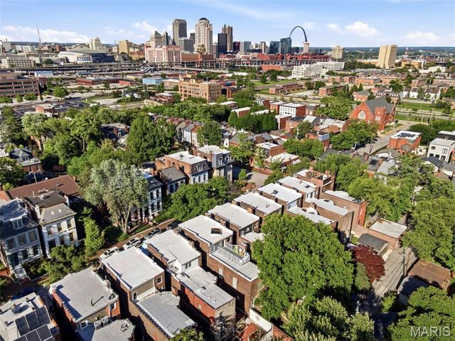 1816 Hickory Street, St Louis, MO 63104