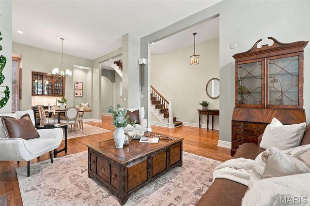 1816 Hickory Street, St Louis, MO 63104