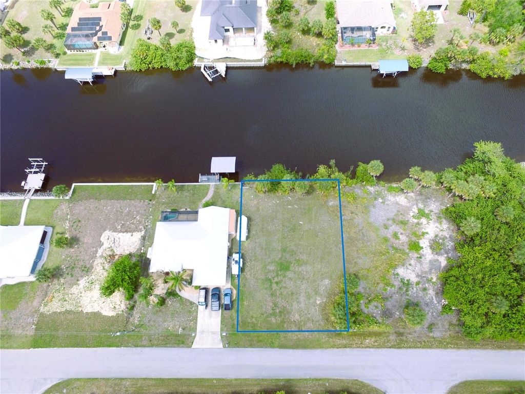 13572 WAINWRIGHT DRIVE, Port Charlotte, FL 33953