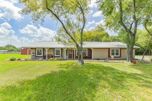 307 W Hufsmith Road, Tomball, TX 77375