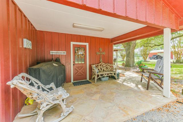 307 W Hufsmith Road, Tomball, TX 77375