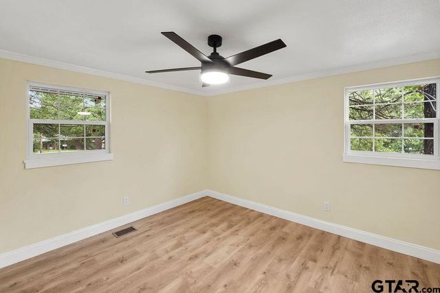 2442 E Devine, Tyler, TX 75701