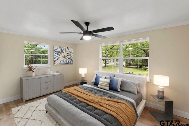 2442 E Devine, Tyler, TX 75701